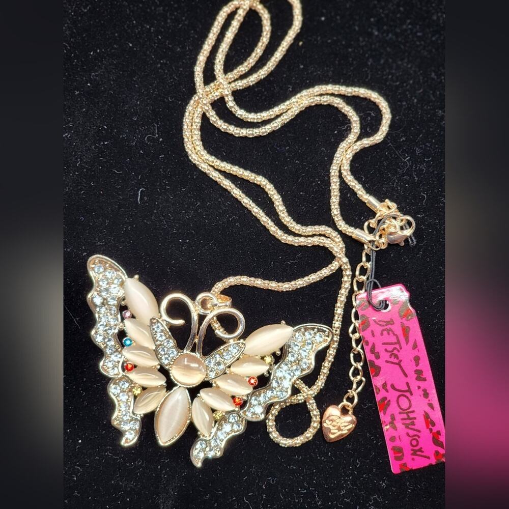 Vintage Betsey Johnson Butterfly Necklace Pearlized Bead Rhinestones 27 inch NWT